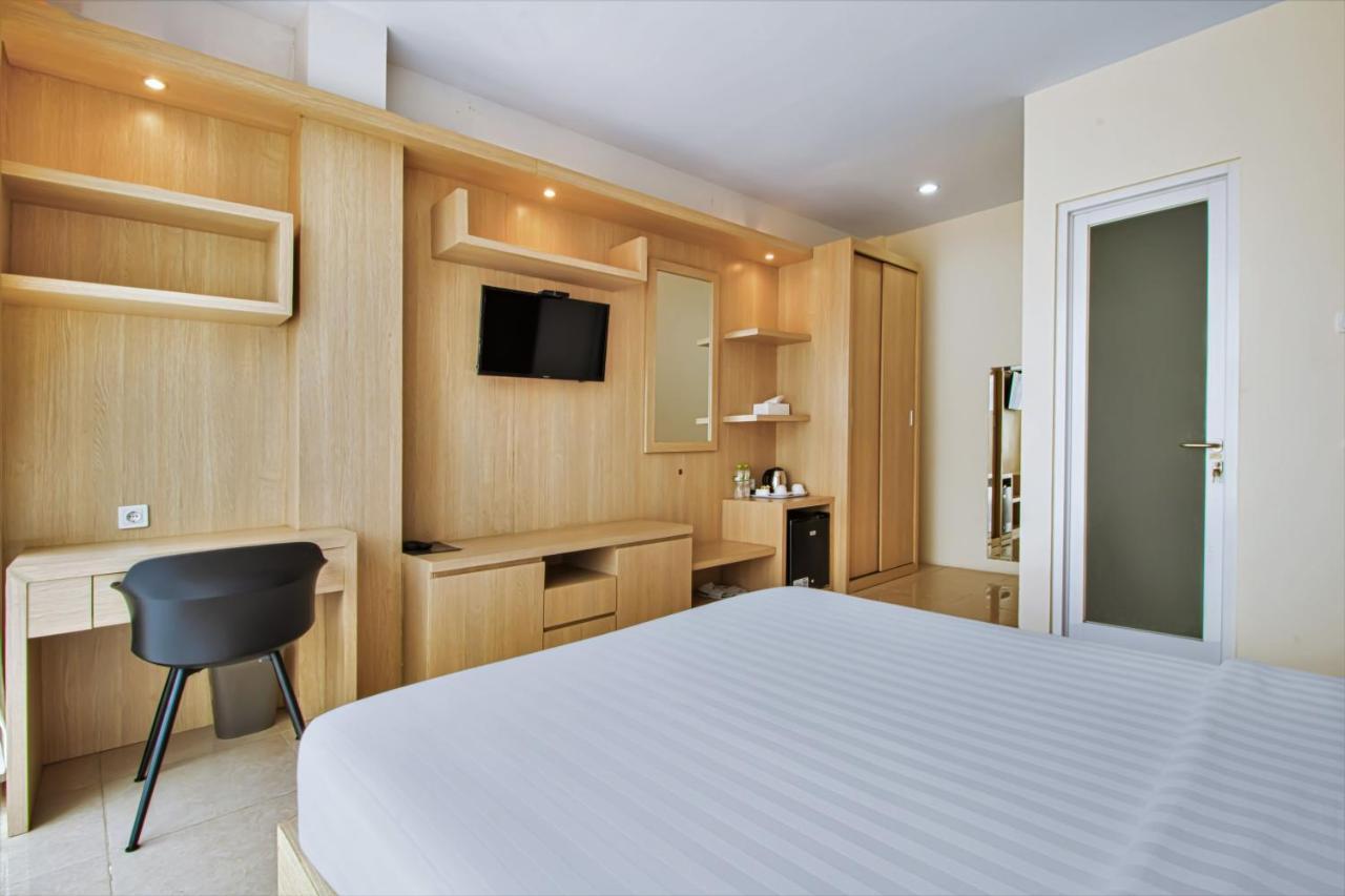 D'Padmaya Residence Джакарта Екстериор снимка
