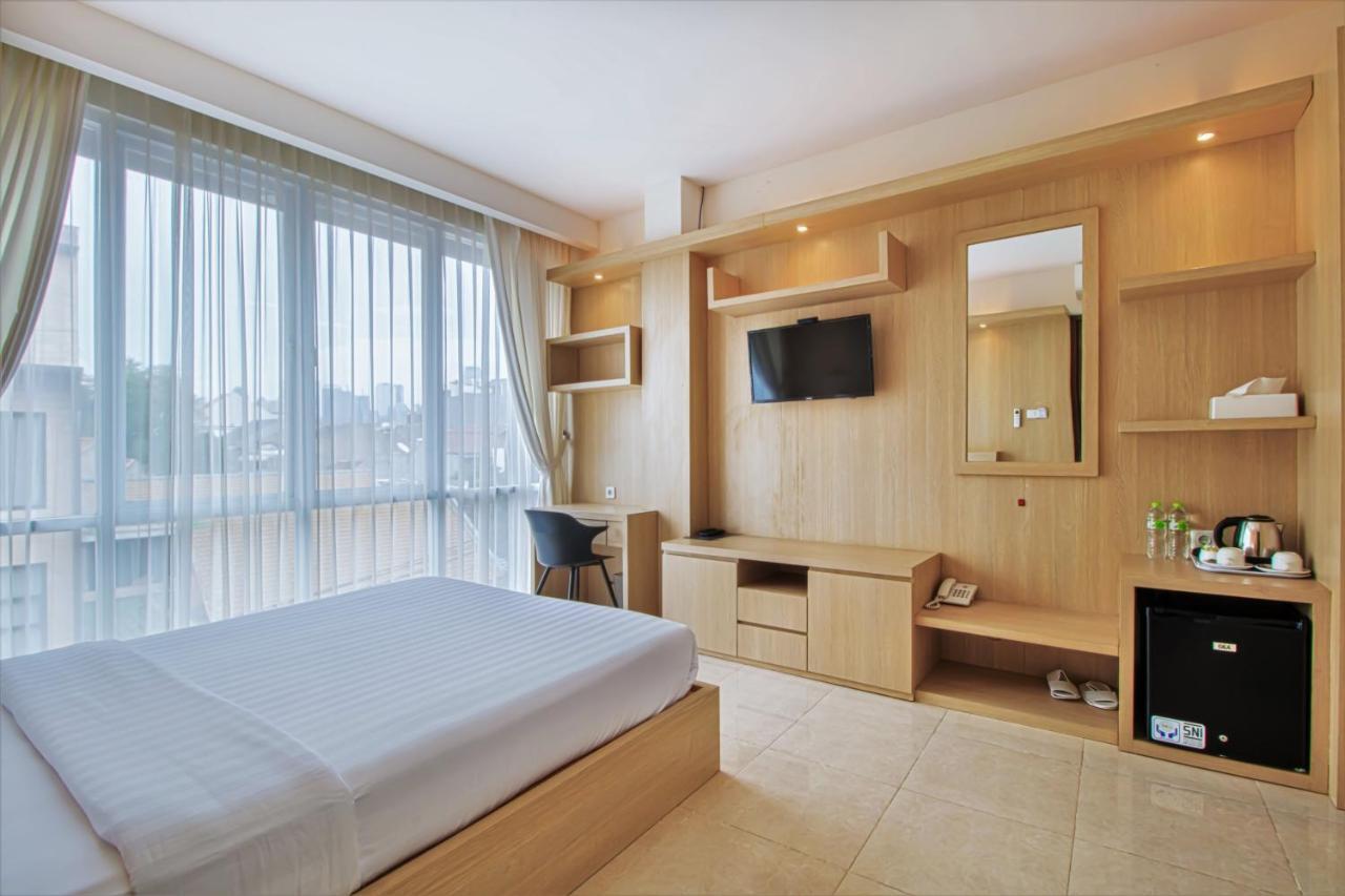 D'Padmaya Residence Джакарта Екстериор снимка