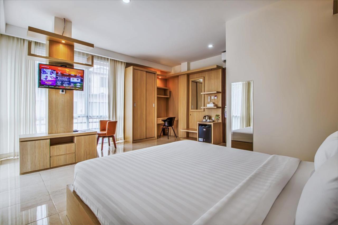 D'Padmaya Residence Джакарта Екстериор снимка